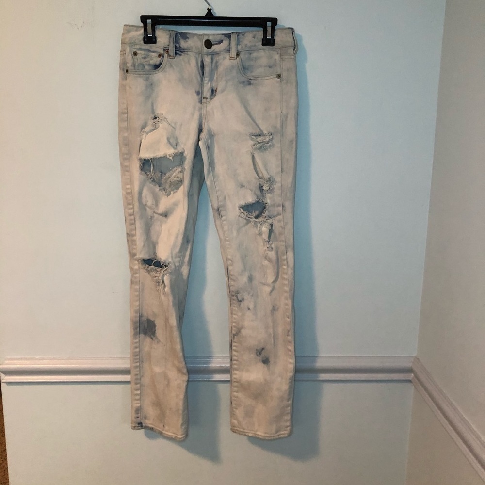 American Eagle Ripped White Washed Straight Stretch Jeans Size 4